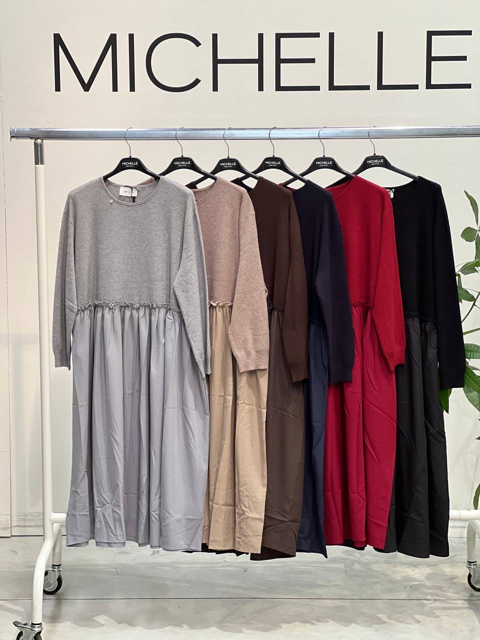 Amelie Follies (Michelle)