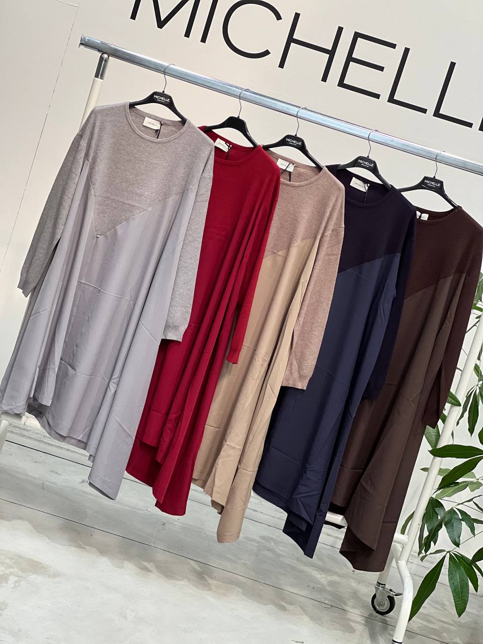 Amelie Follies (Michelle)