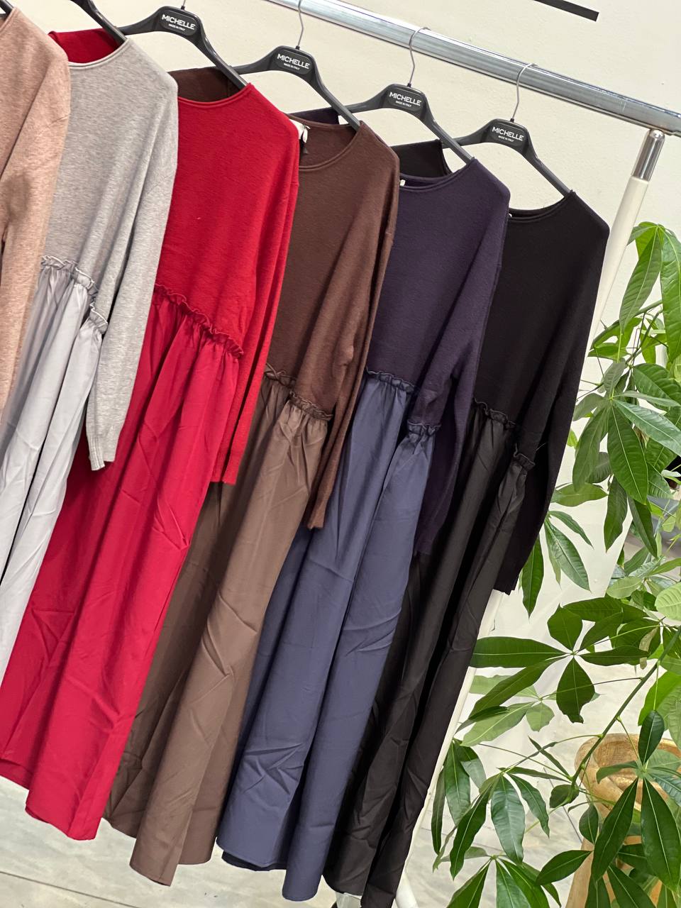 Amelie Follies (Michelle)