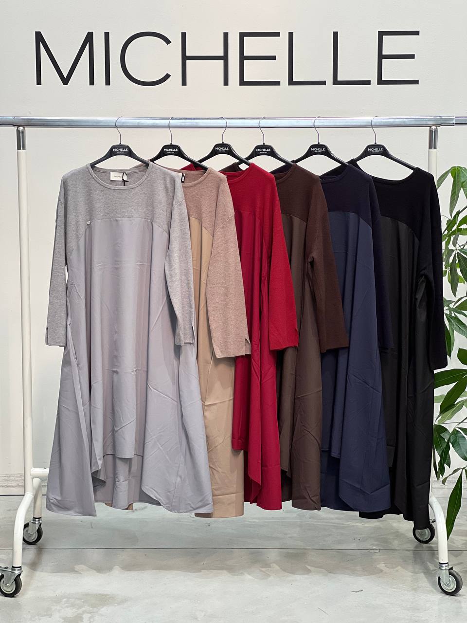 Amelie Follies (Michelle)