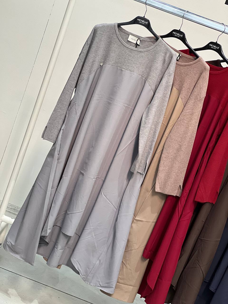 Amelie Follies (Michelle)