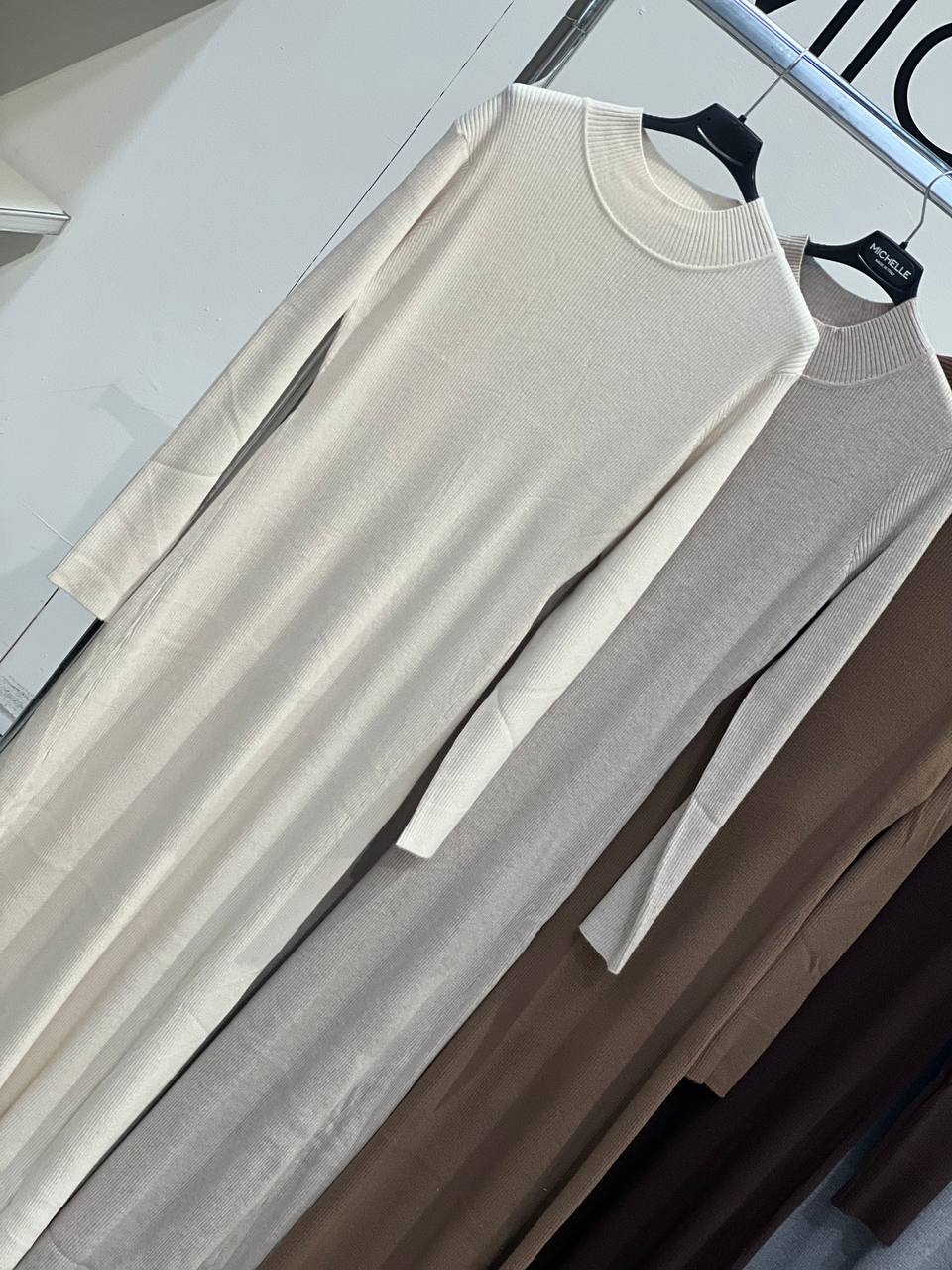 Amelie Follies (Michelle)