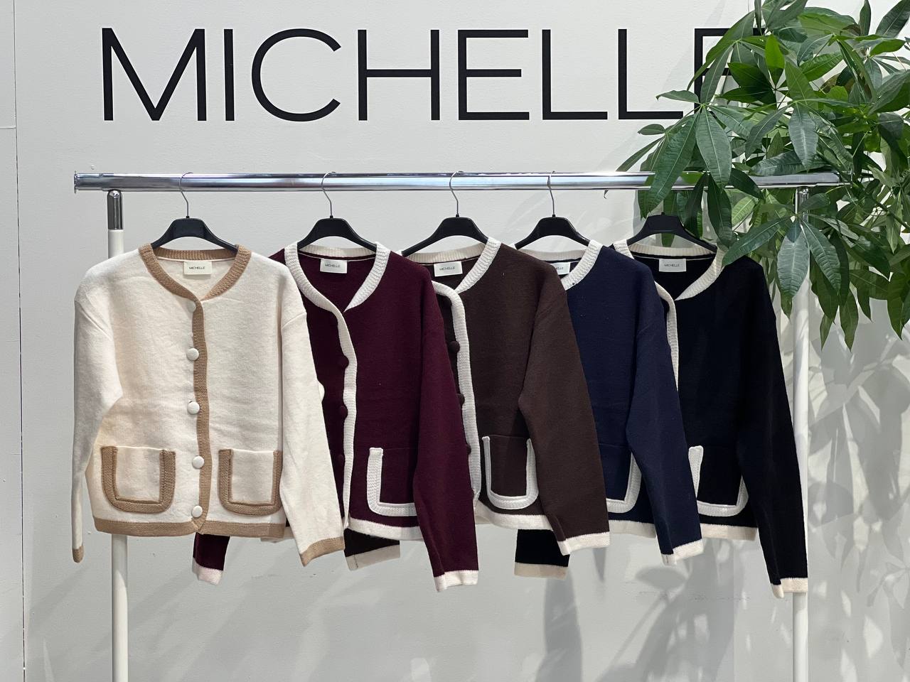 Amelie Follies (Michelle)