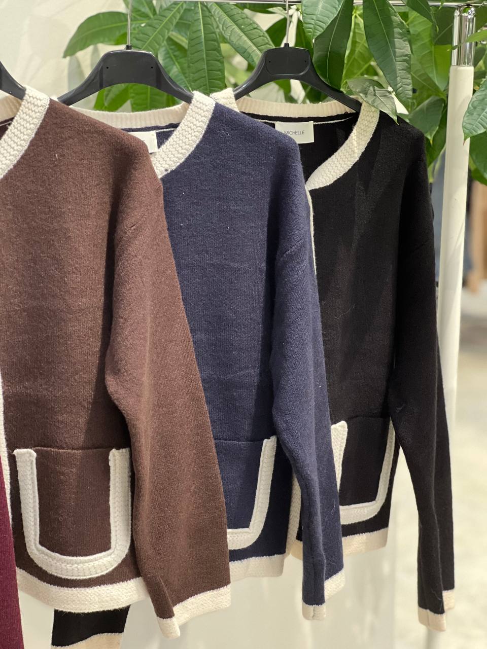 Amelie Follies (Michelle)