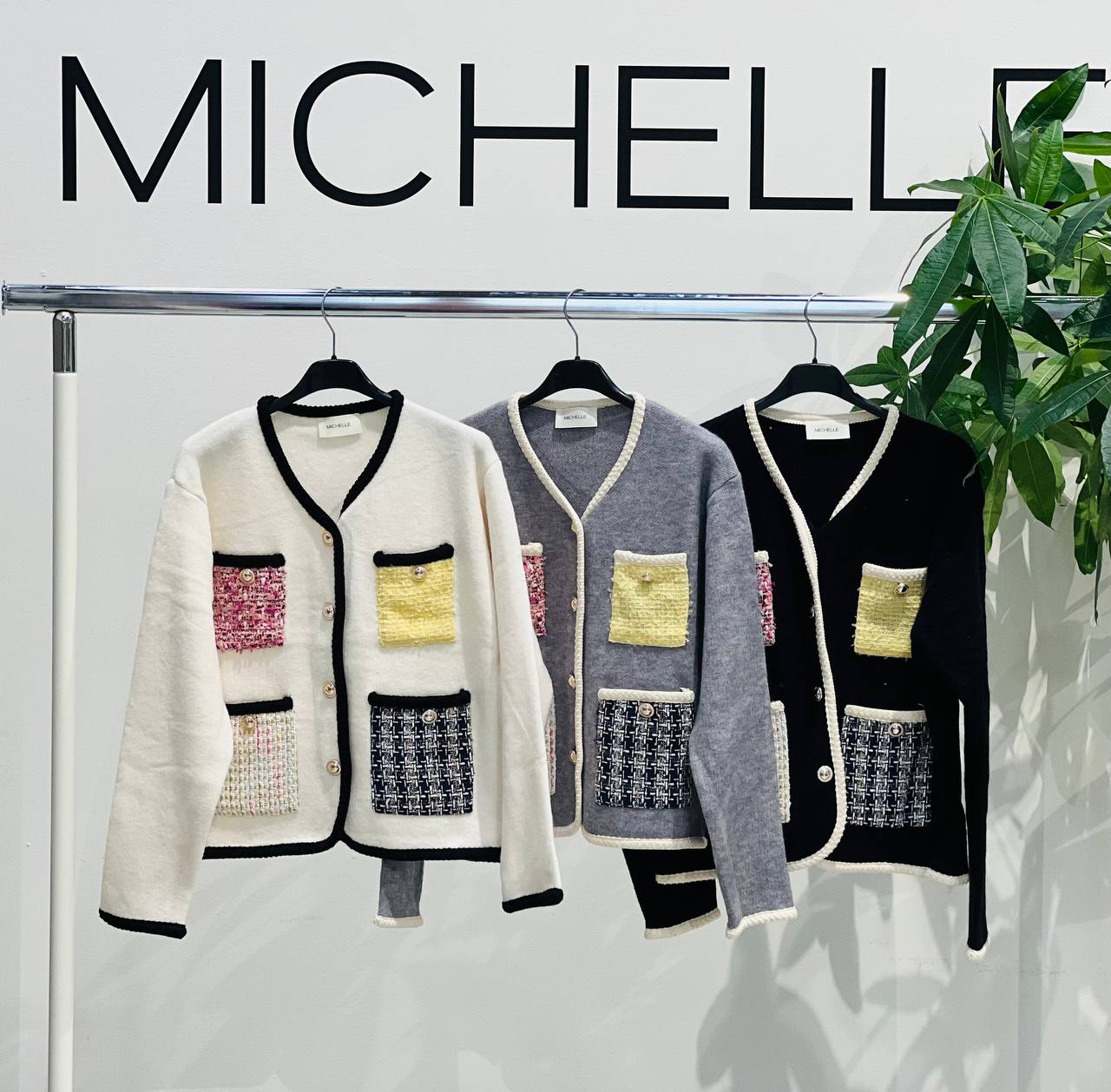 Amelie Follies (Michelle)