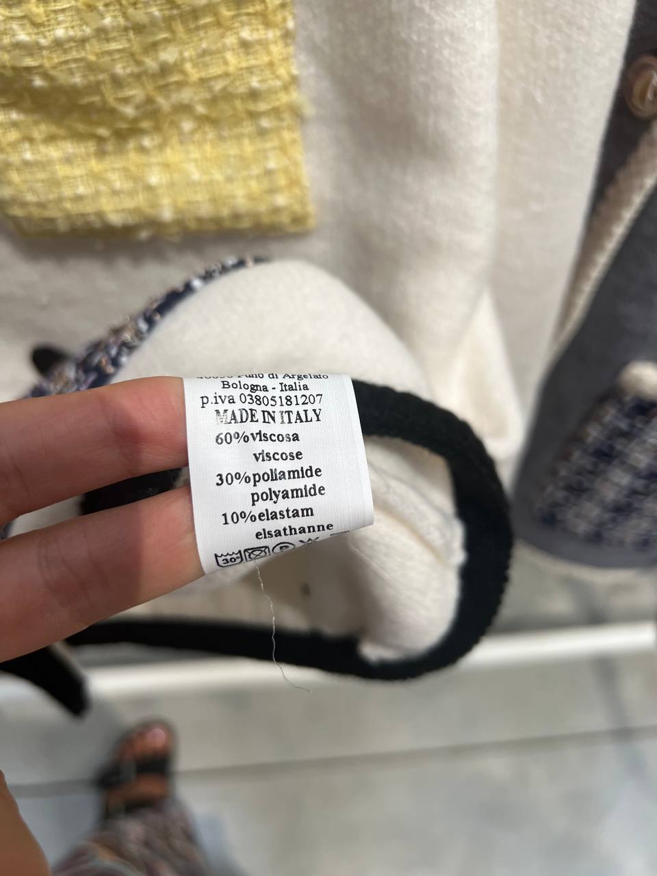 Amelie Follies (Michelle)