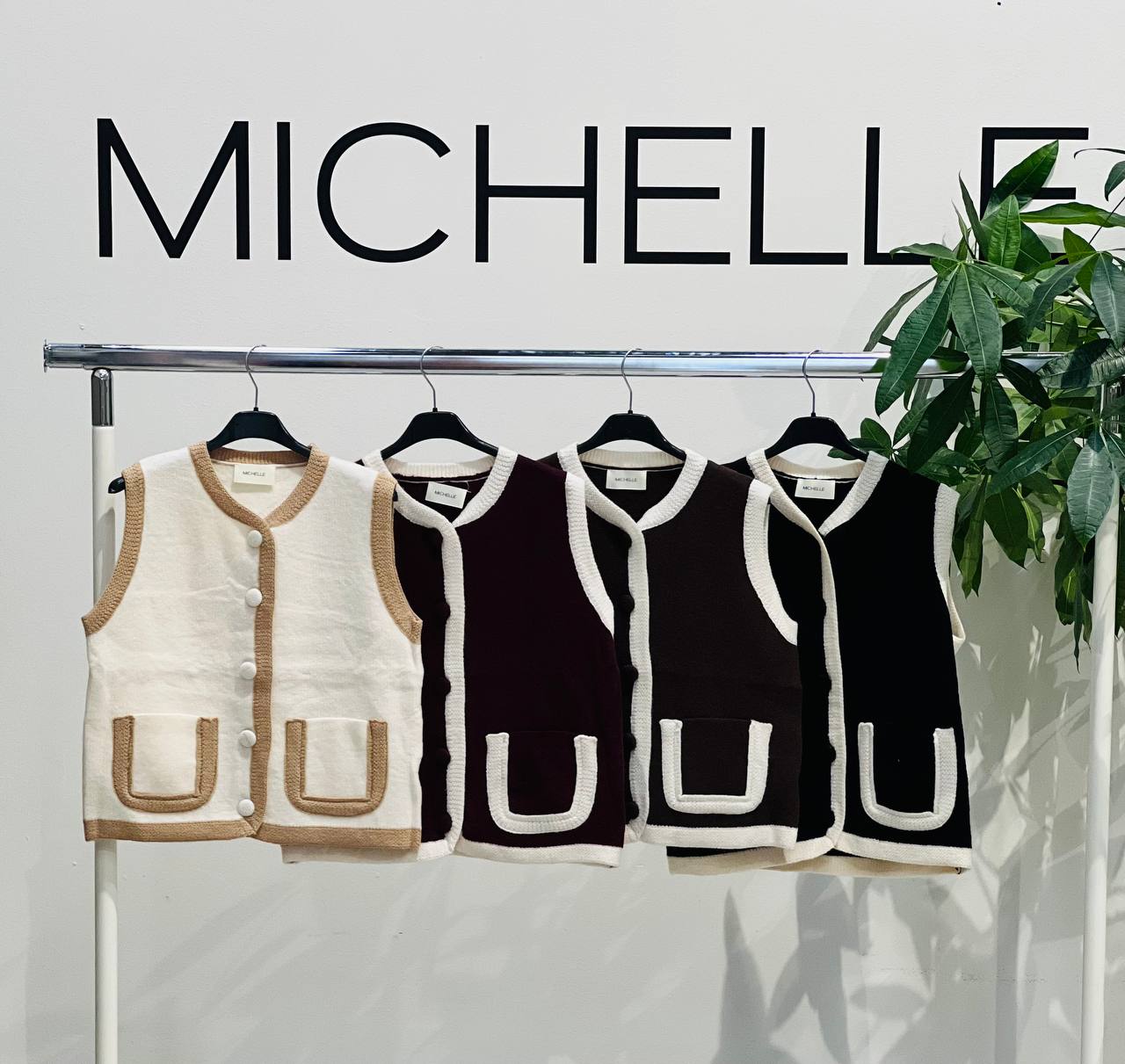 Amelie Follies (Michelle)