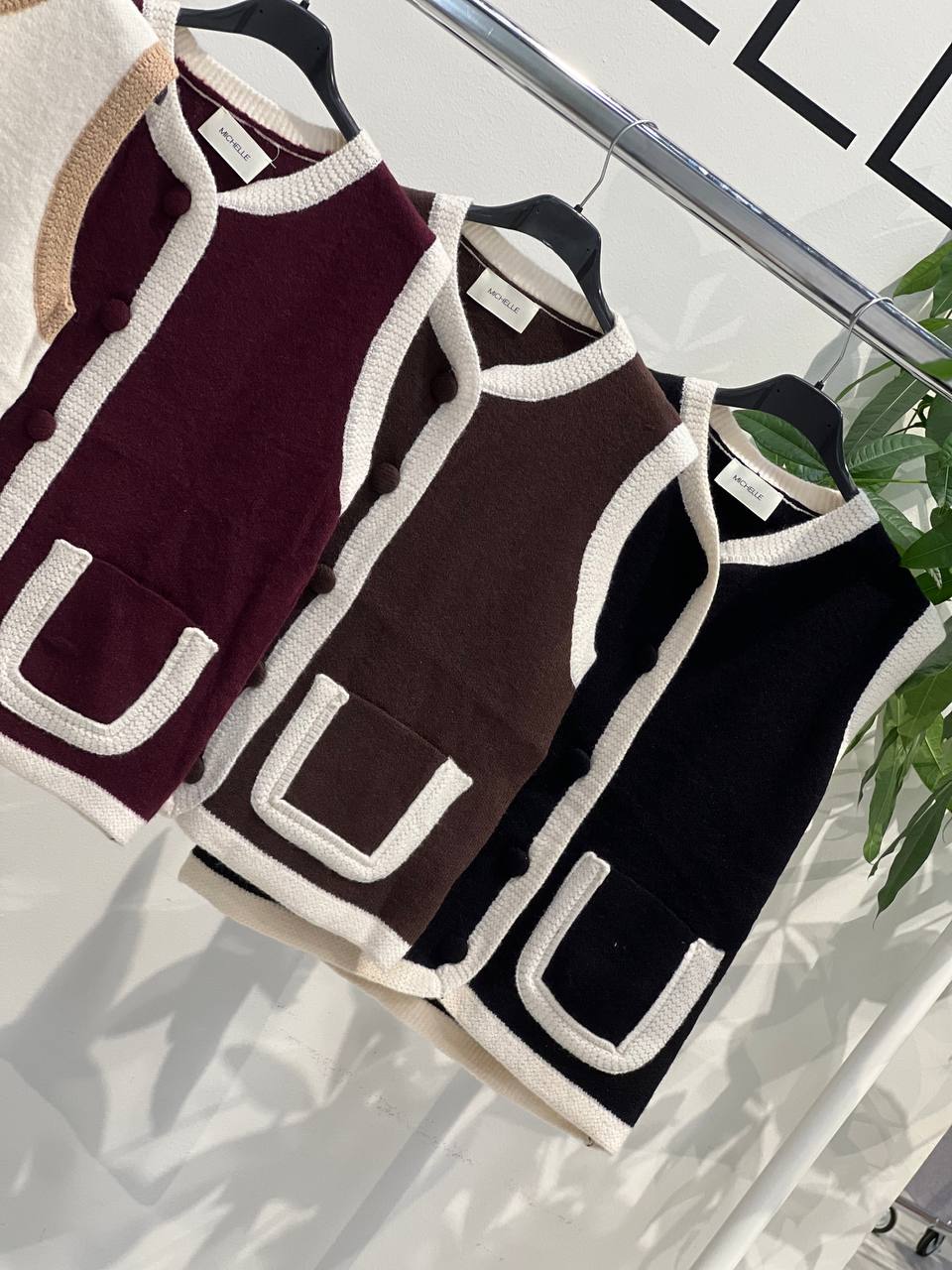 Amelie Follies (Michelle)