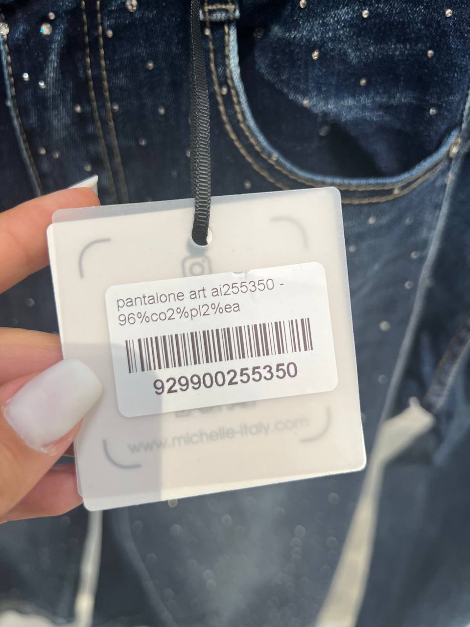 Amelie Follies (Michelle)