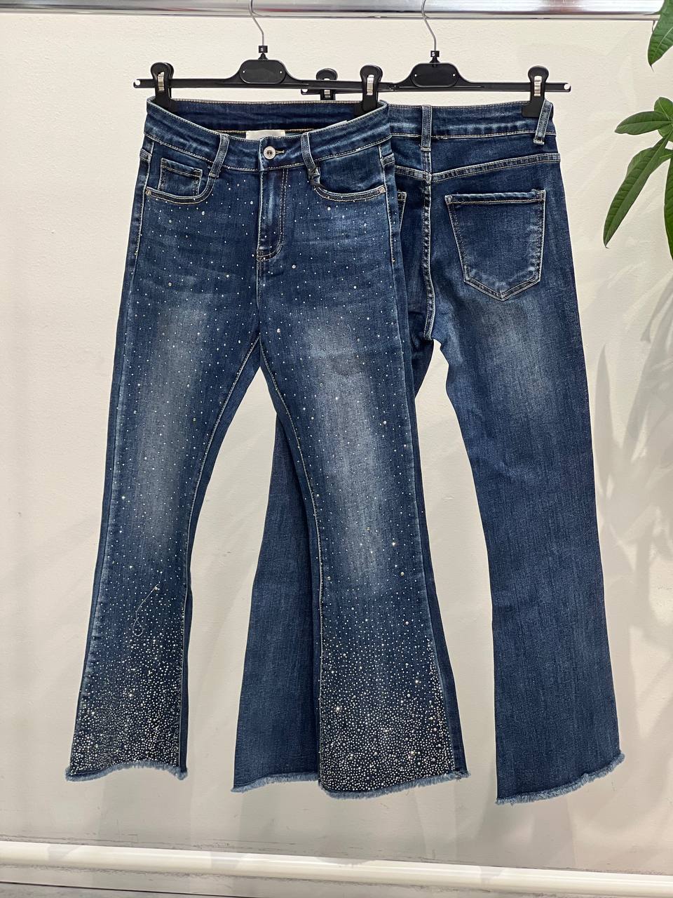 Amelie Follies (Michelle)