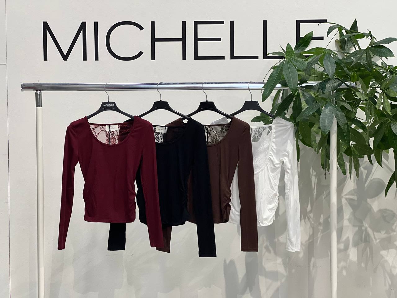 Amelie Follies (Michelle)