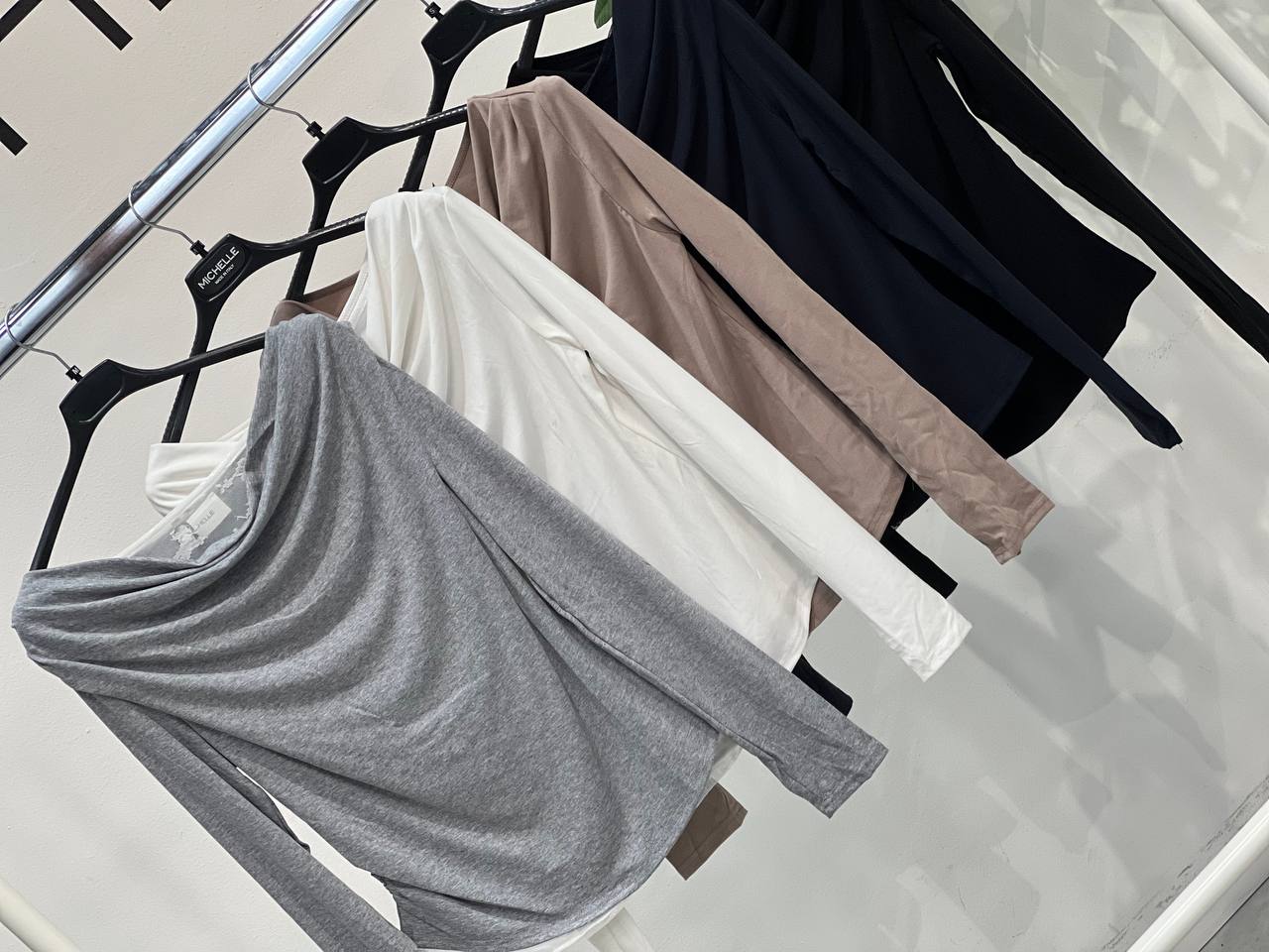 Amelie Follies (Michelle)