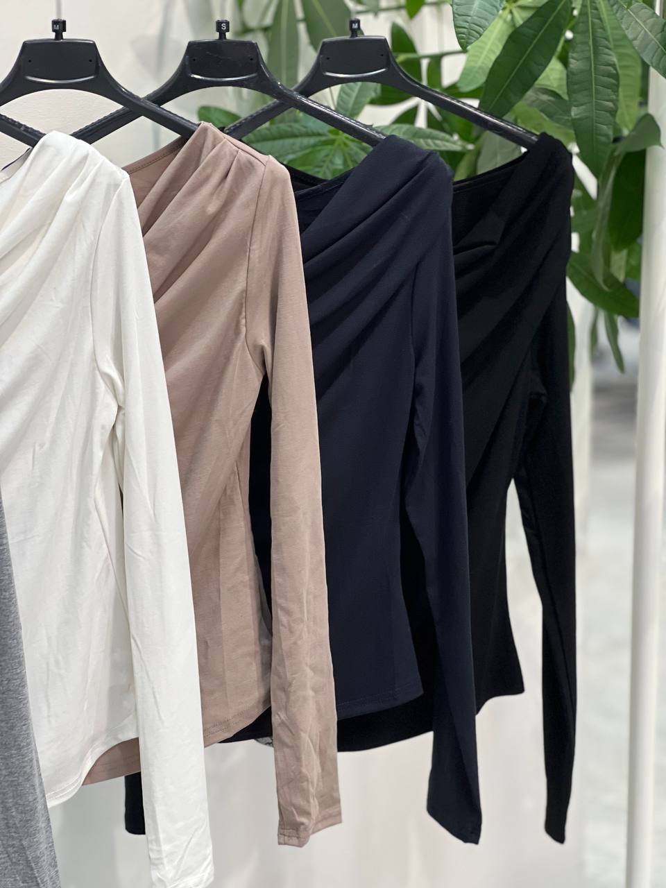 Amelie Follies (Michelle)