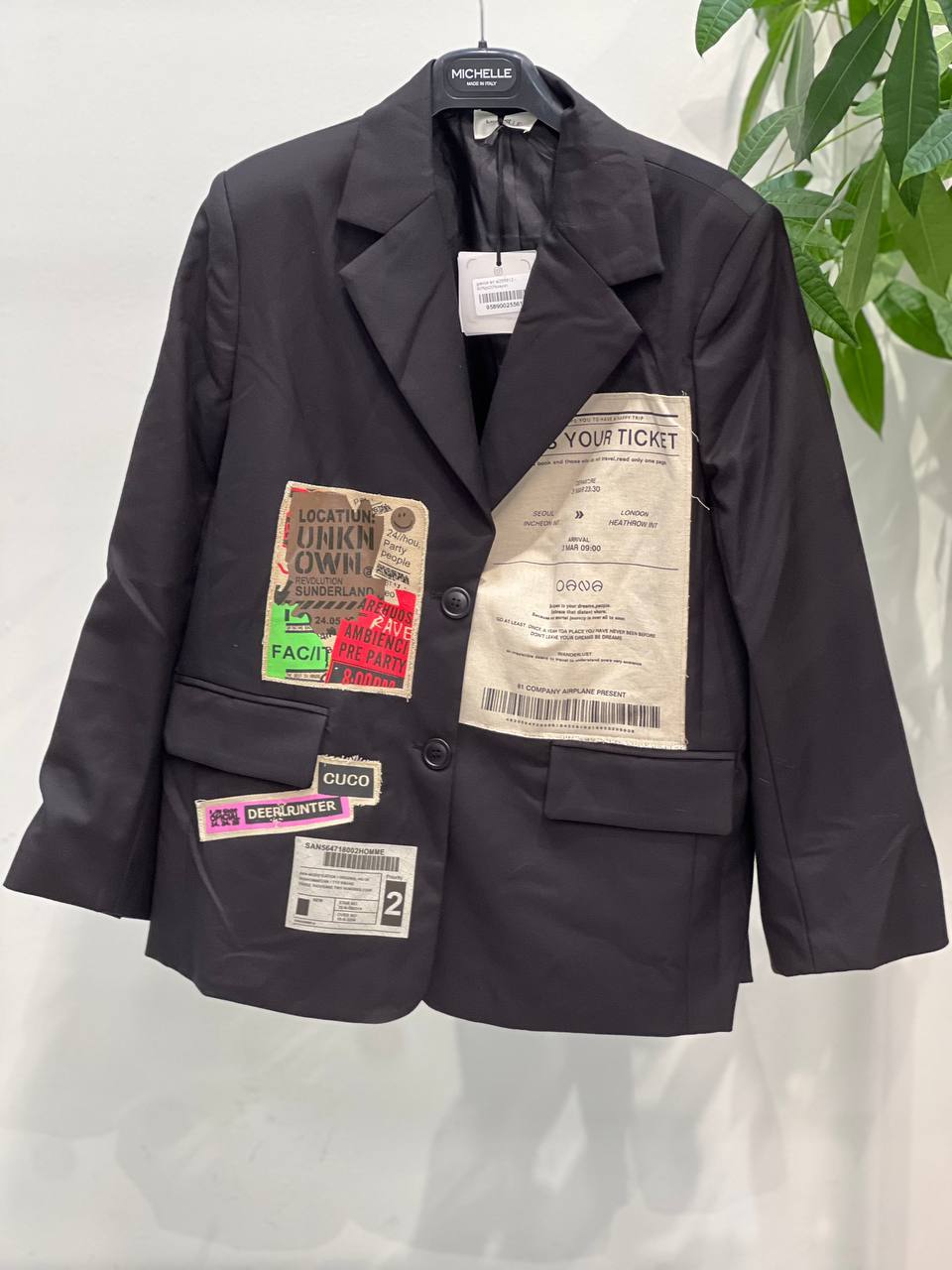 Amelie Follies (Michelle)