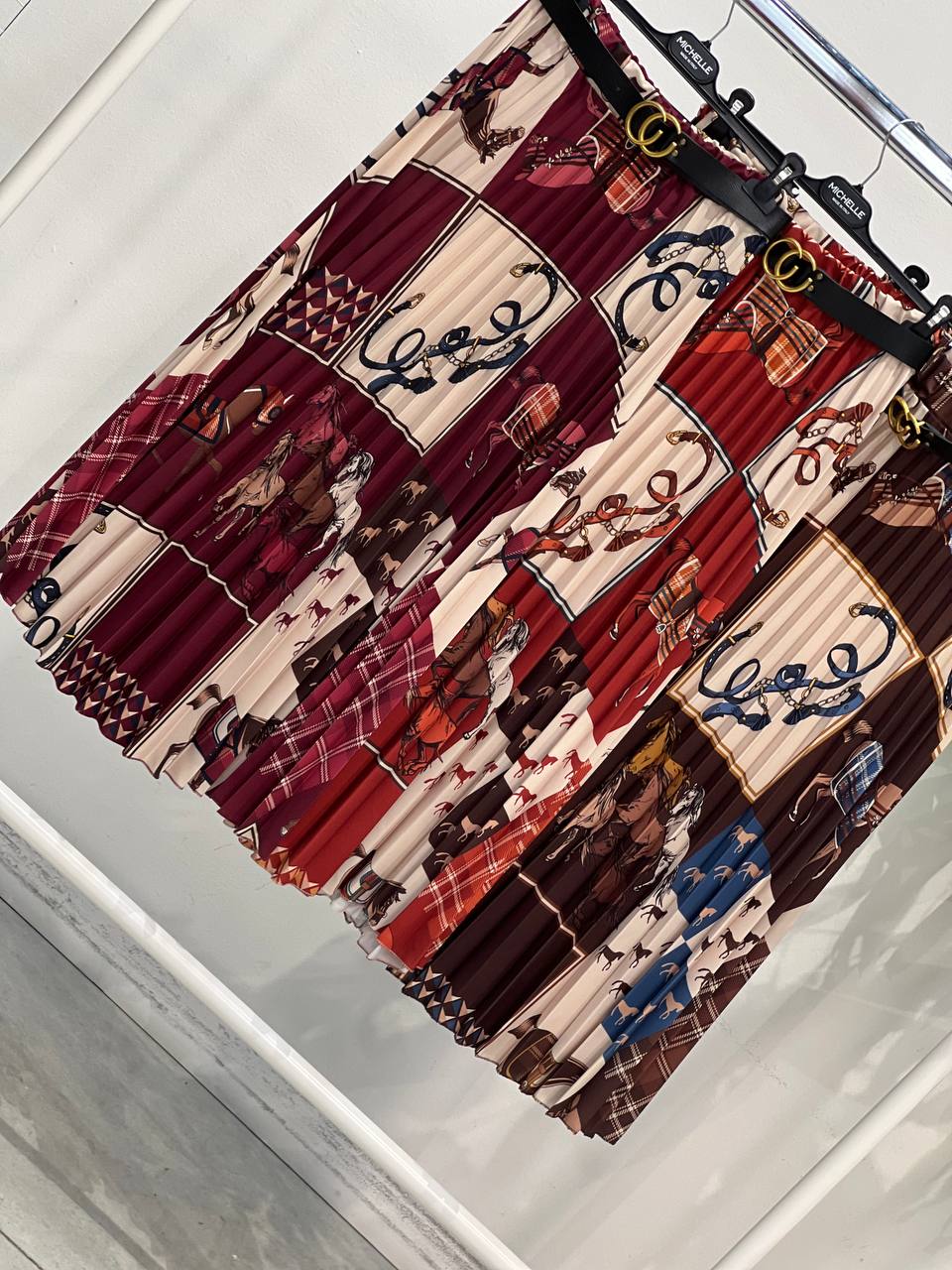 Amelie Follies (Michelle)