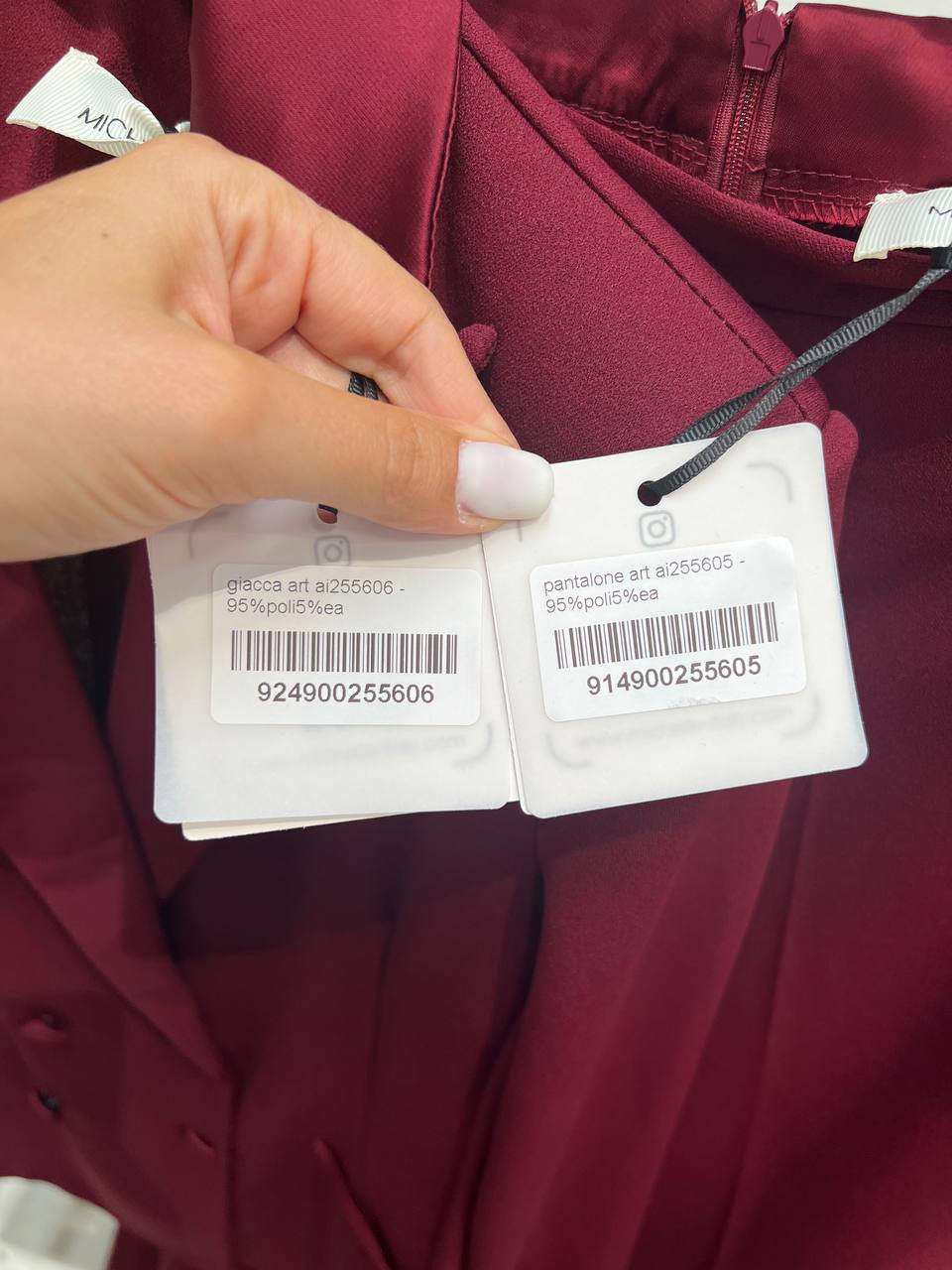 Amelie Follies (Michelle)