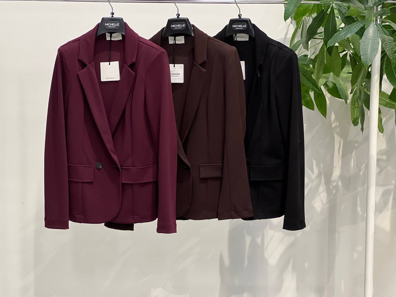 Amelie Follies (Michelle)