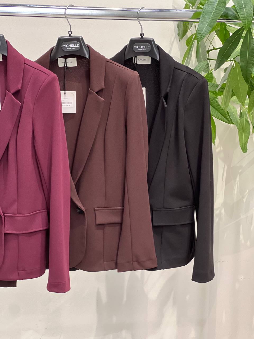 Amelie Follies (Michelle)