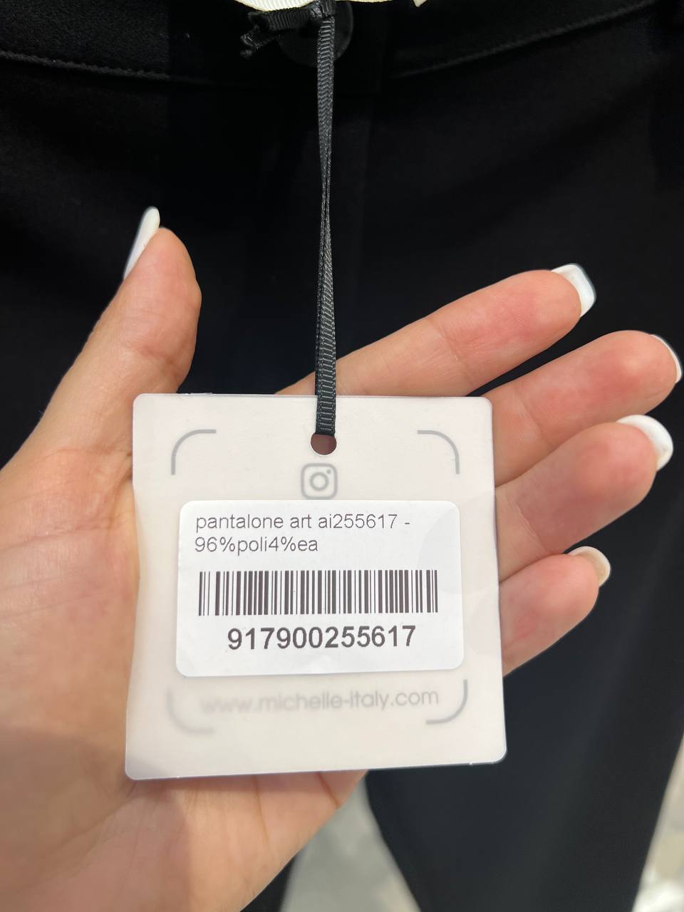 Amelie Follies (Michelle)