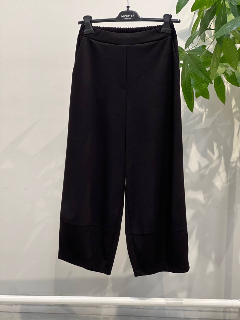 Amelie Follies (Michelle)