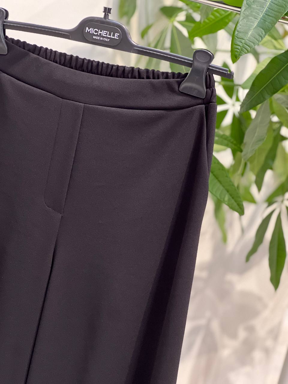 Amelie Follies (Michelle)