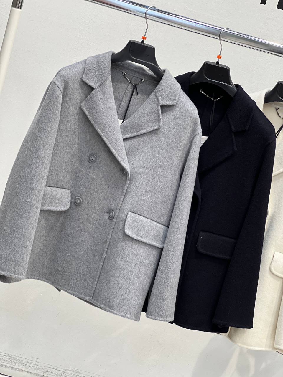 Amelie Follies (Michelle)