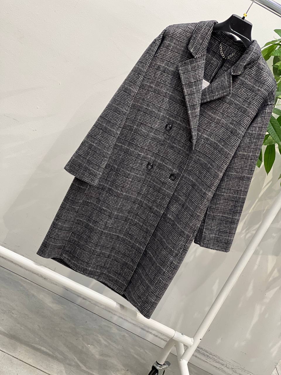 Amelie Follies (Michelle)