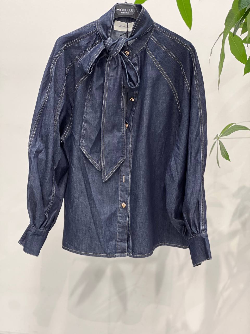 Amelie Follies (Michelle)