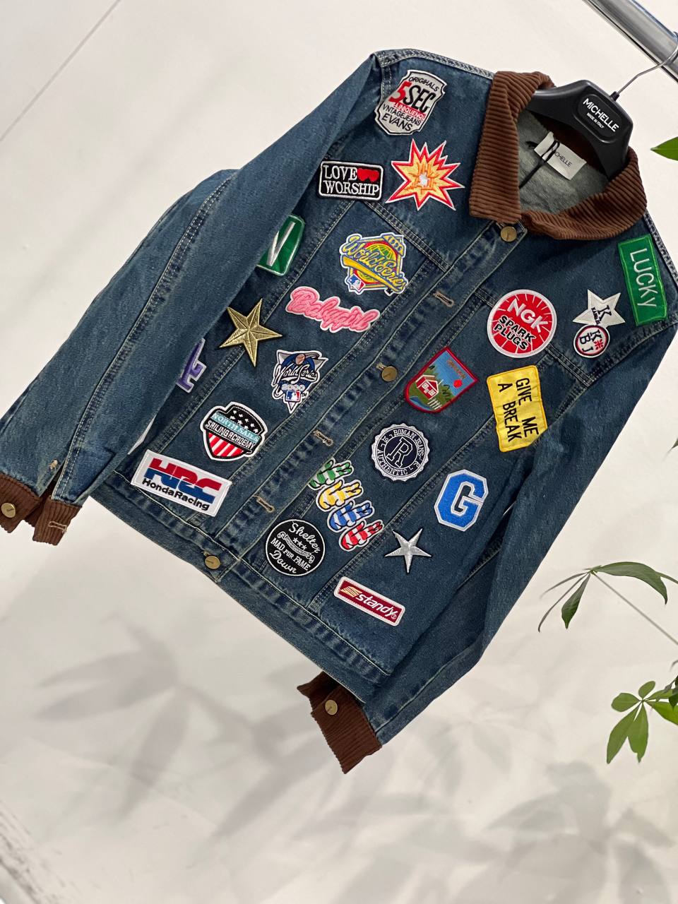 Amelie Follies (Michelle)