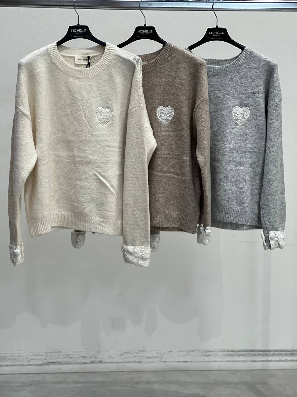 Amelie Follies (Michelle)