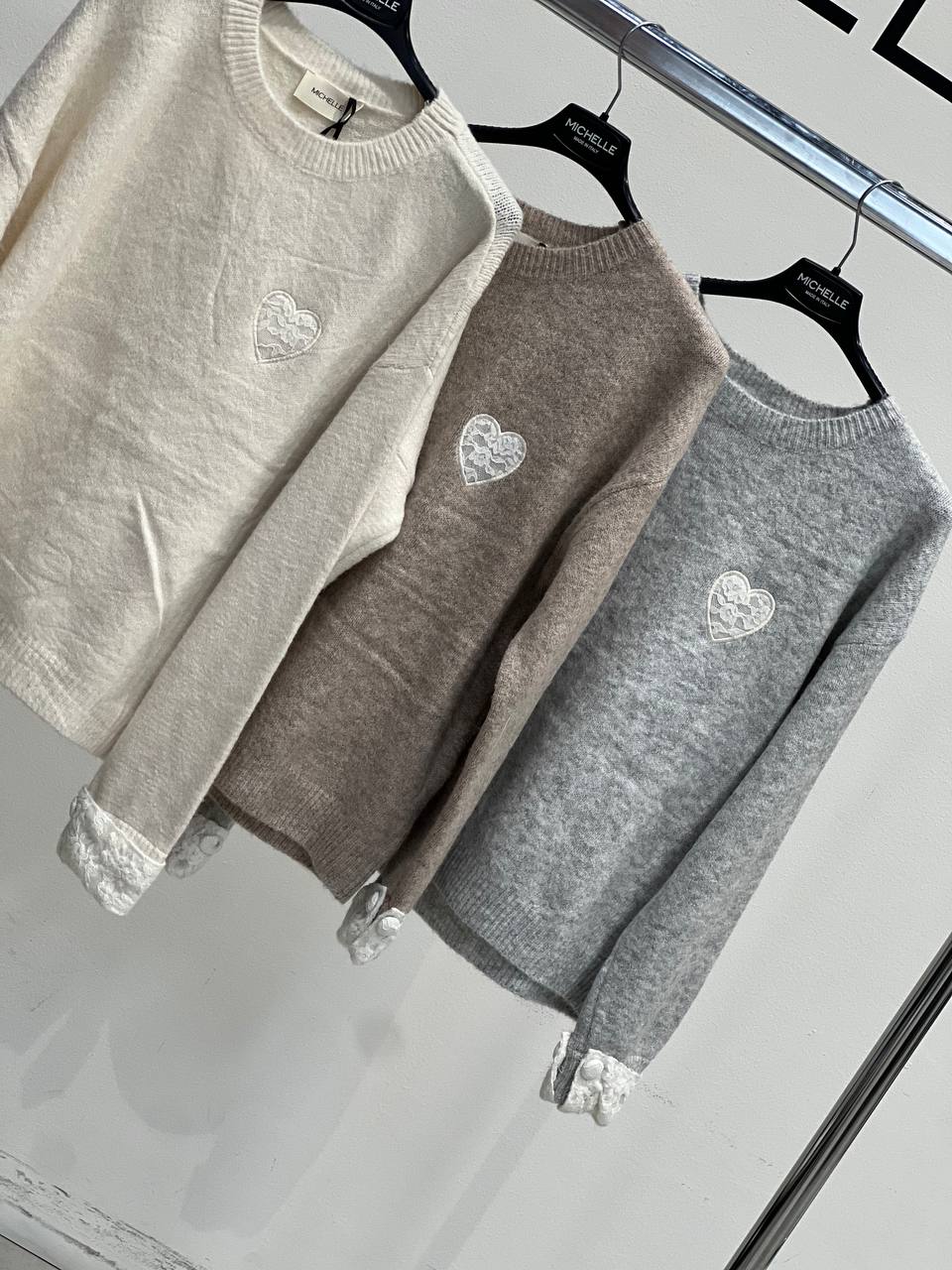 Amelie Follies (Michelle)