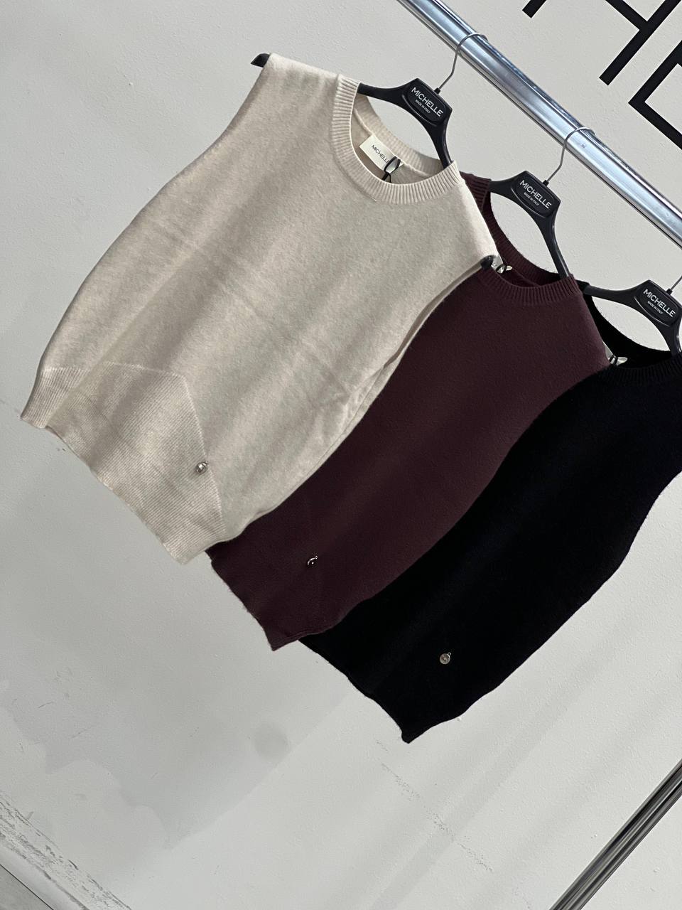 Amelie Follies (Michelle)