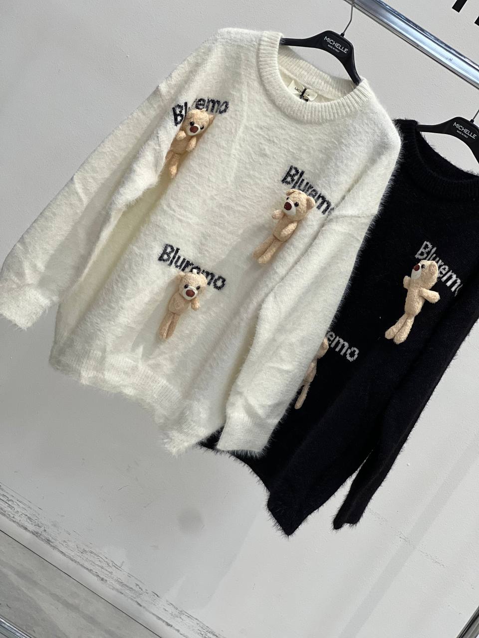 Amelie Follies (Michelle)