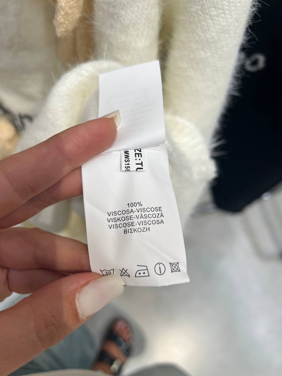 Amelie Follies (Michelle)