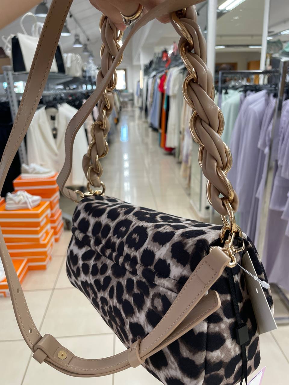 Фото Outlet