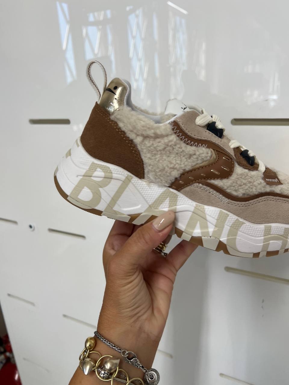 Итальянская одежда, бренд Outlet, арт. 73876695