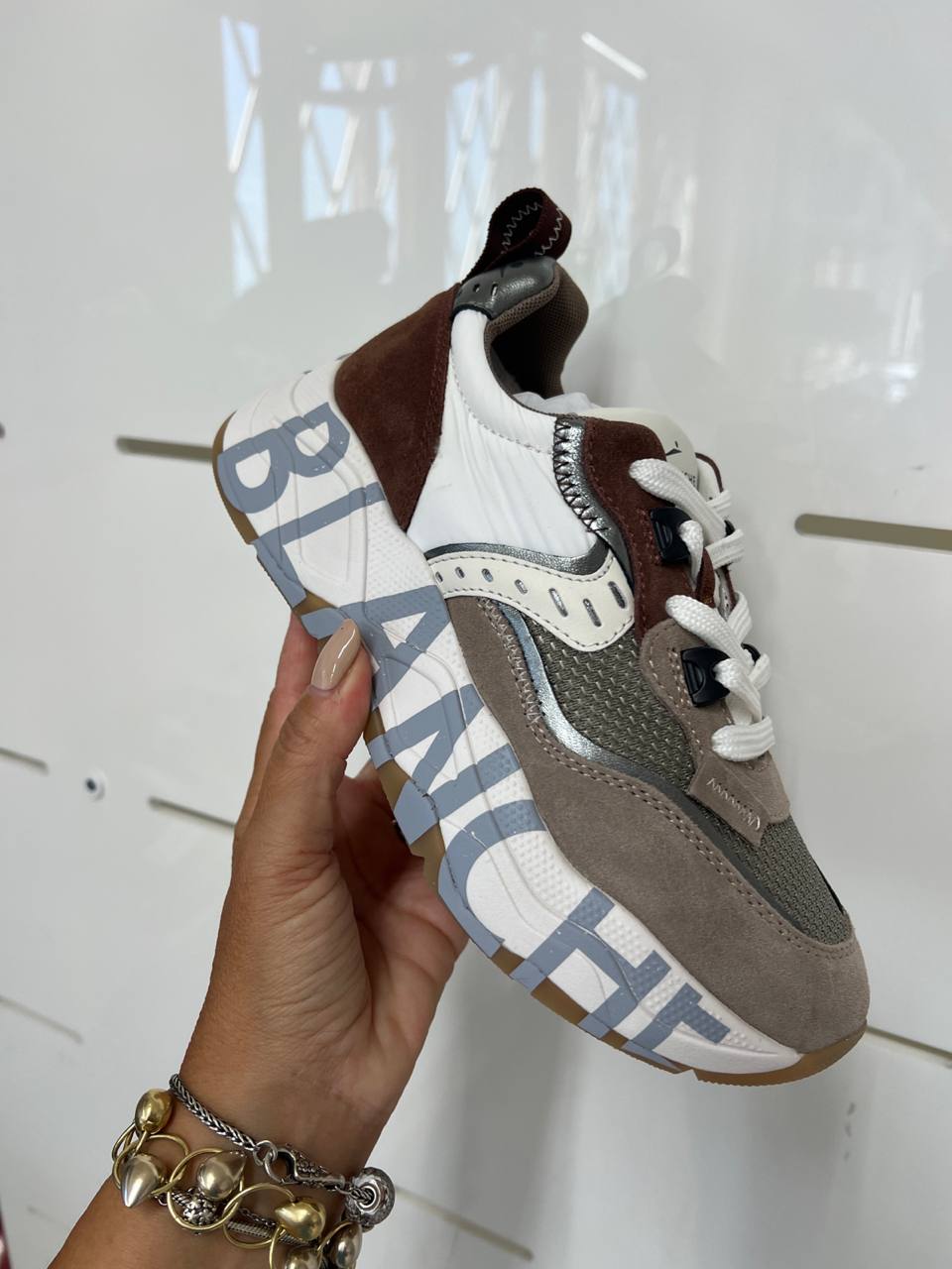 Итальянская одежда, бренд Outlet, арт. 73876701
