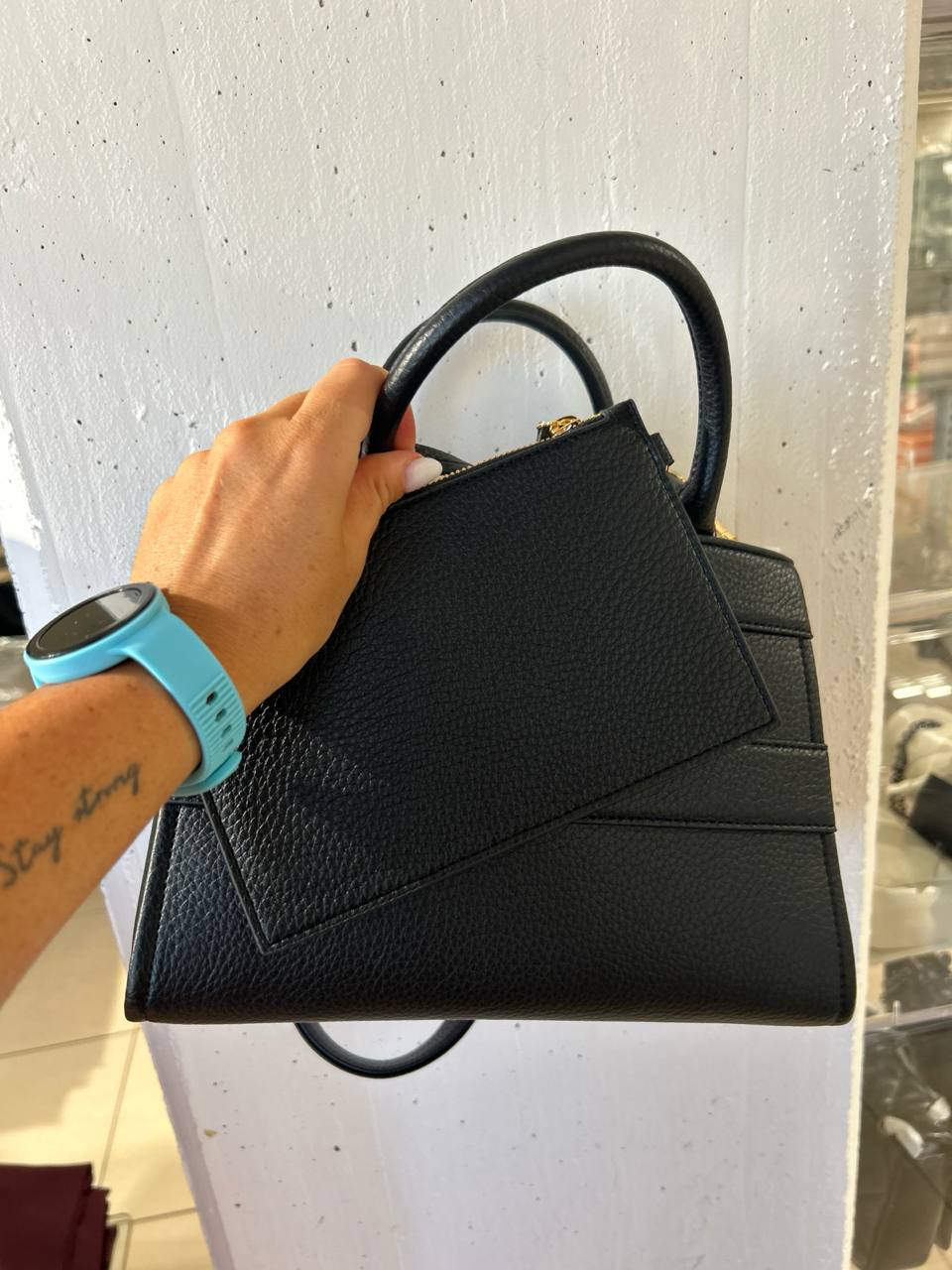 Итальянская одежда, бренд Outlet, арт. 73879992