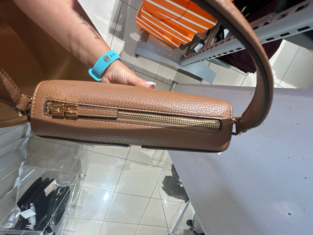 Итальянская одежда, бренд Outlet, арт. 73879997