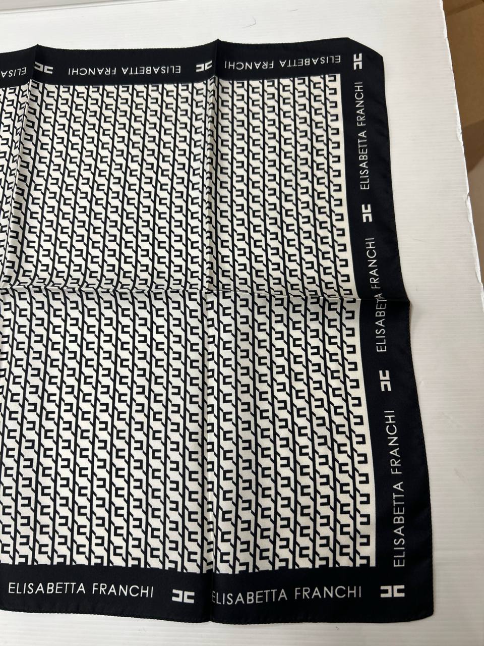 Итальянская одежда, бренд Outlet, арт. 73881012