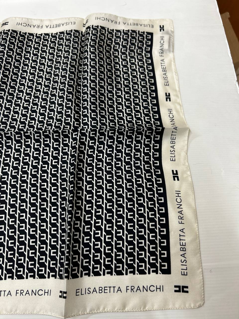 Итальянская одежда, бренд Outlet, арт. 73881014