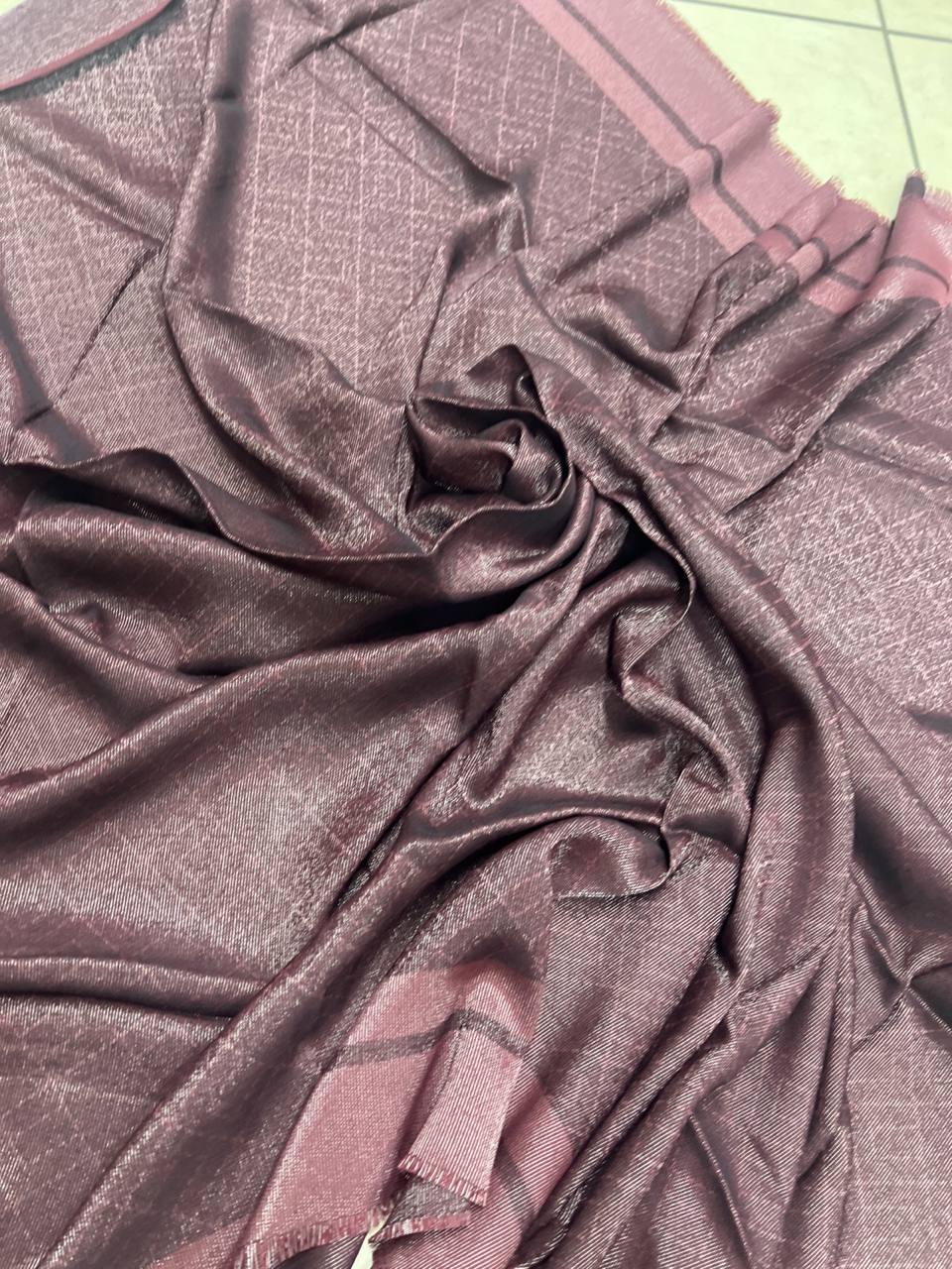 Outlet Фото Outlet