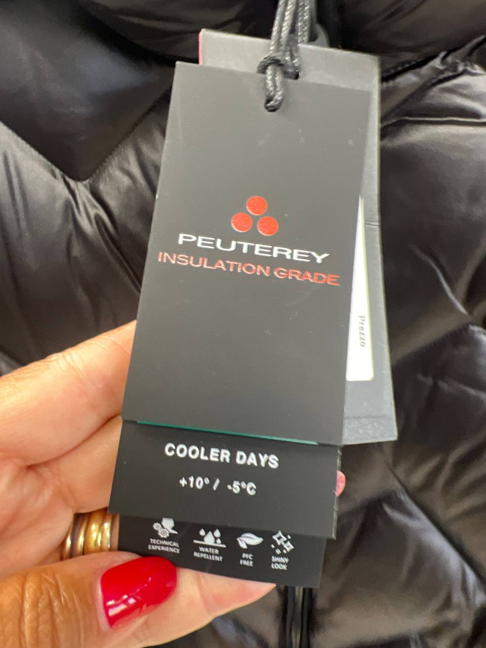 Outlet Фото Outlet