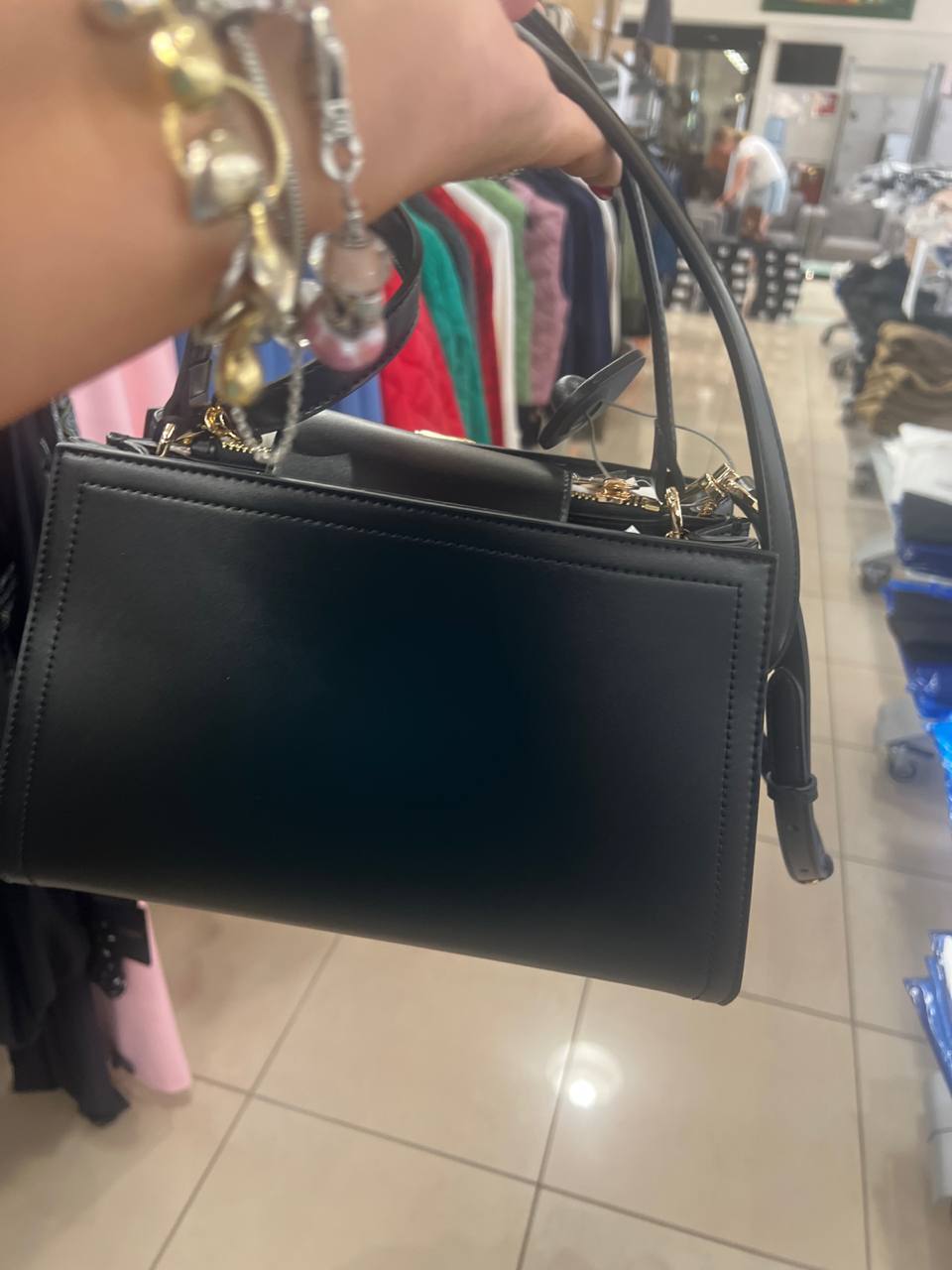 Фото Outlet