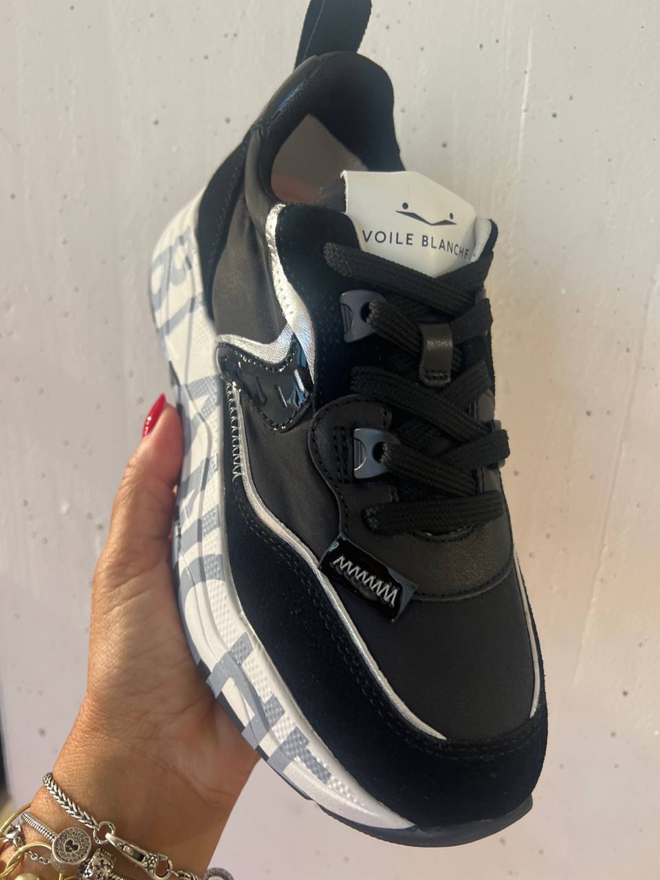 Outlet Фото Outlet