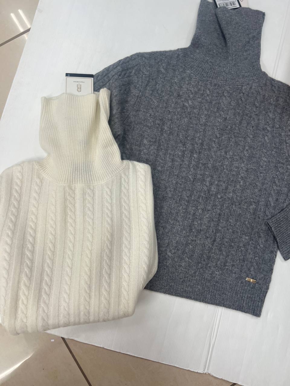 Outlet Фото Outlet