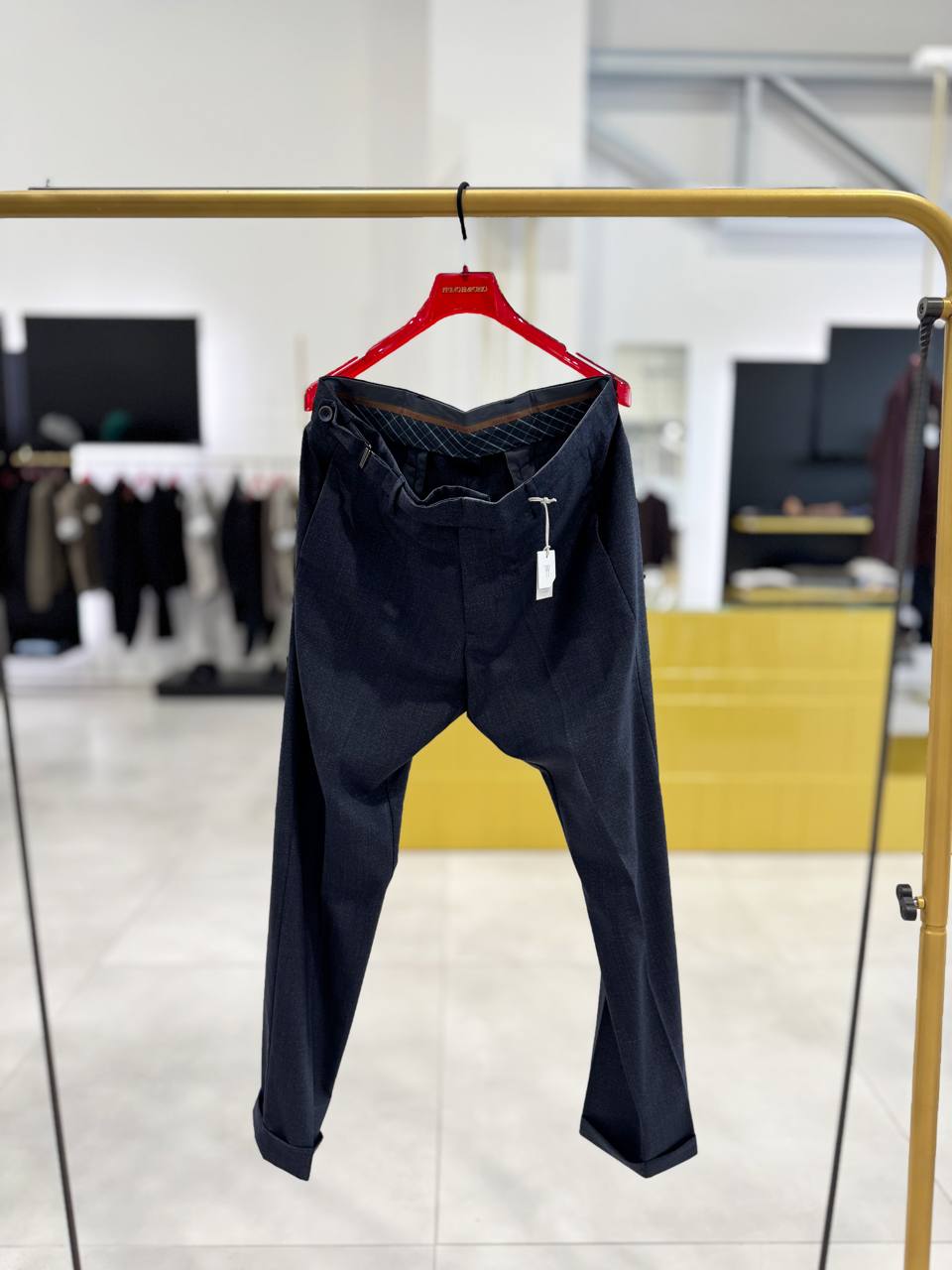 Primo Emporio Фото Primo Emporio