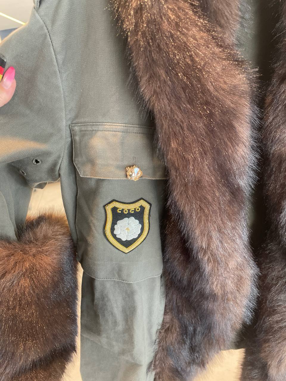 Adora Фото Adora