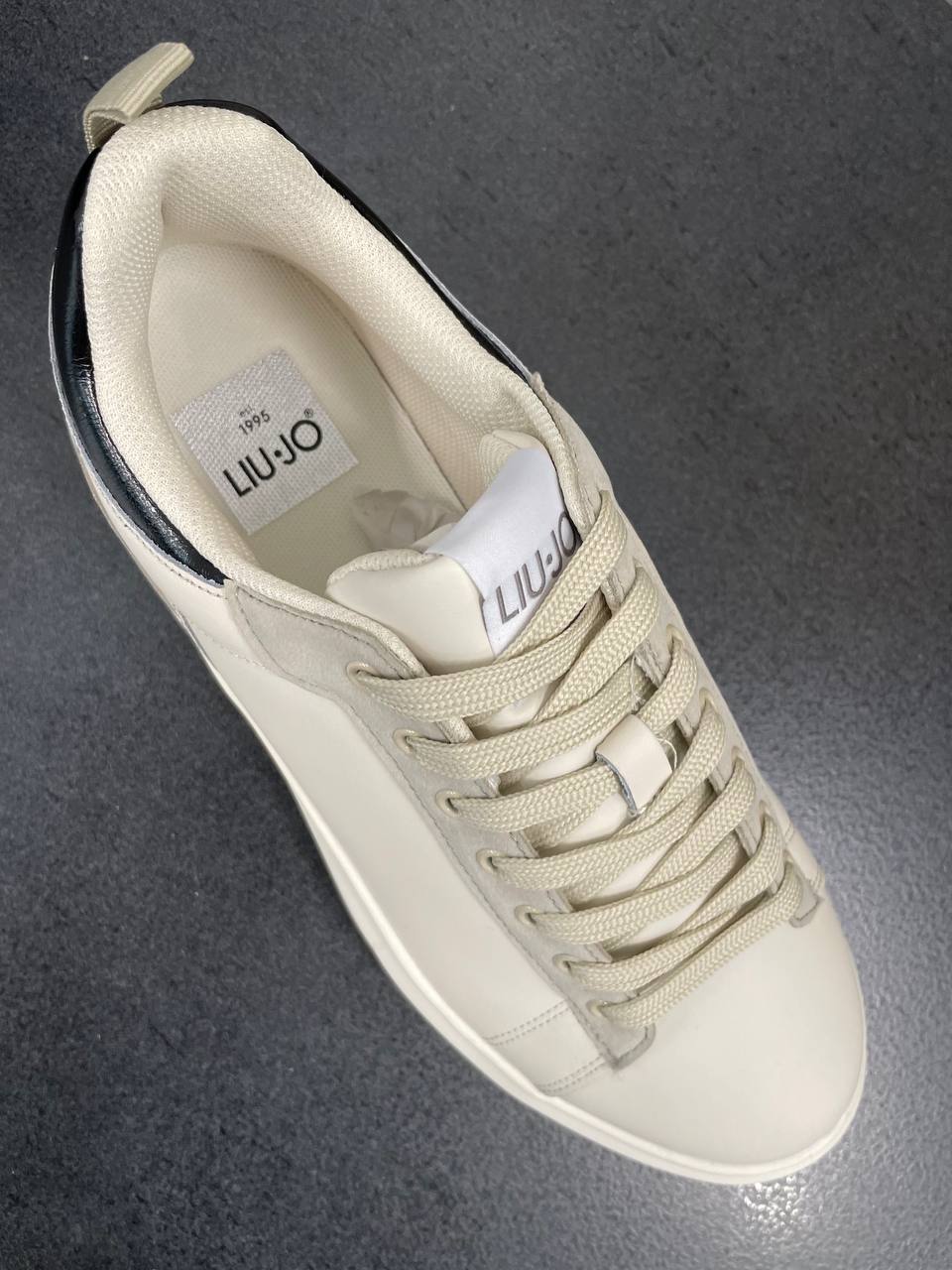 Фото Roberto Serpentini