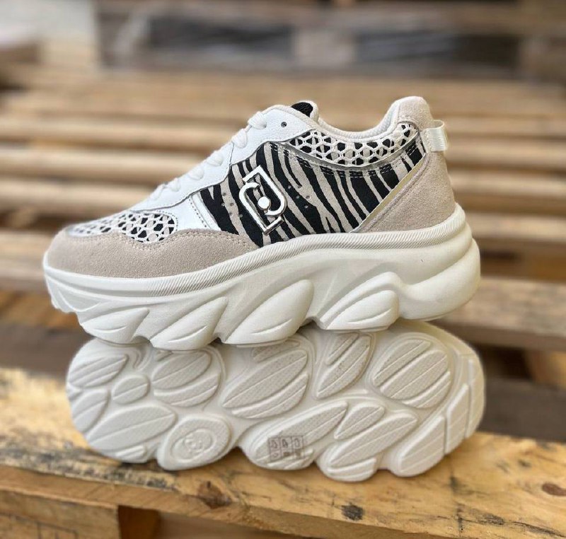 Фото Roberto Serpentini